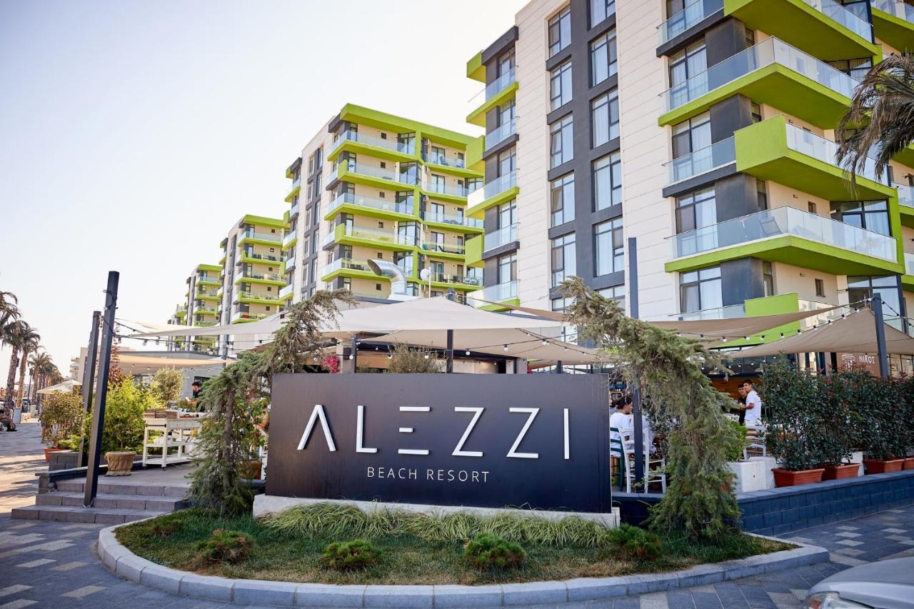 Seastar Apartment - Spa N Pools Beach Resort Mamaia Esterno foto
